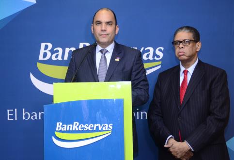 Banreservas abrirá 24 puntos bancarios gubernamentales en oficinas de INPOSDOM