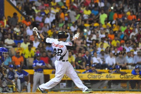 El parque Cibao es el de mayor capacidad de fanáticos en la pelota dominicana.