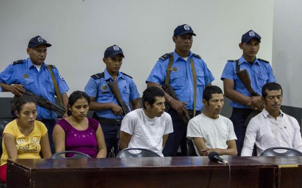 Pastor acusado de echar a hoguera a mujer enfrentará juicio en Nicaragua