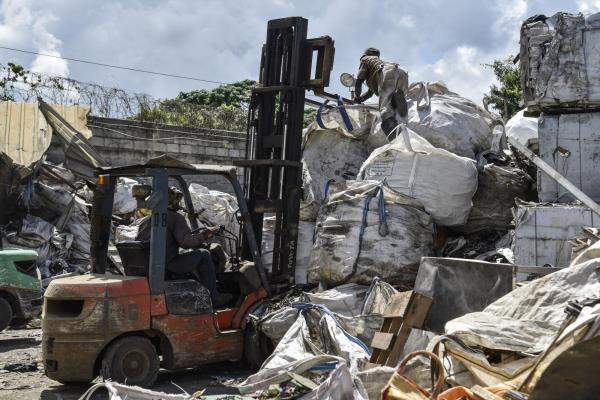 Cae la exportación de metales en República Dominicana 