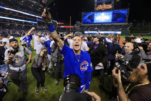 Los fanáticos de los Cubs ven hecho realidad su sueño de ser campeón
