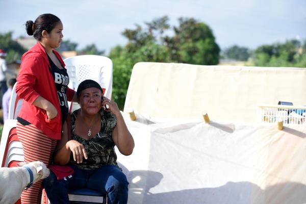 Violentos enfrentamientos en desalojo de más de tres mil familias en Santiago