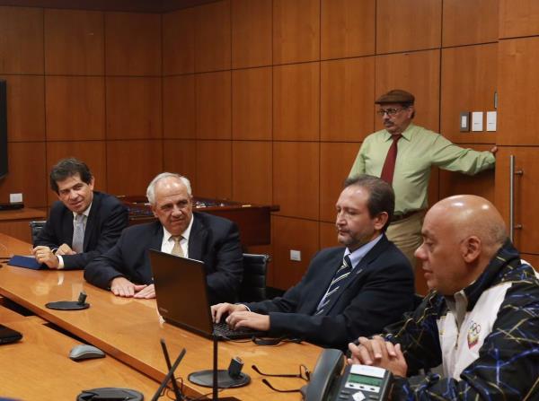 Leonel y otros mediadores de diálogo político en Venezuela se reúnen con el Gobierno 