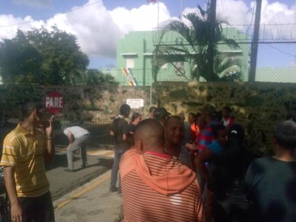 Reclusos tomaron rehenes en un motín en cárcel de La Vega; al menos diez heridos