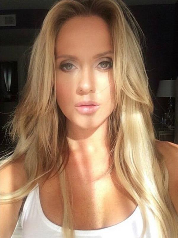 Muere Katie May, modelo de Playboy, considerada “la reina del Snapchat”