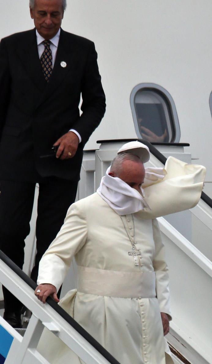 El papa Francisco llega hoy, sábado 19 de septiembre de 2015, a La Habana, Cuba, para una visita apostólica de 4 días, en un viaje que también le llevará a Estados Unidos, los dos países que contaron con su apoyo para lograr restablecer sus relaciones diplomáticas. 
