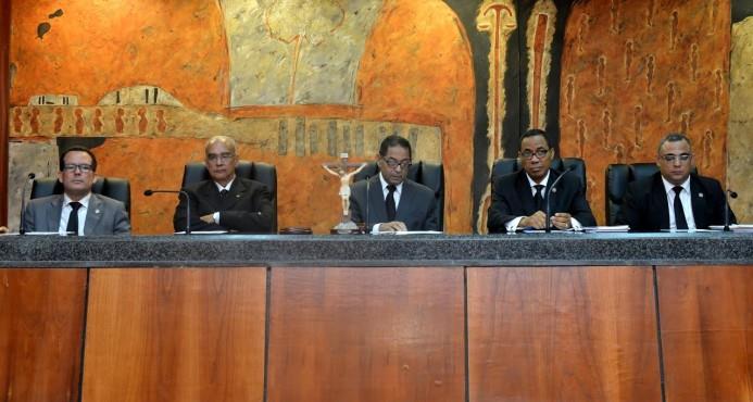 Miembros del Consejo del Poder Judicial.