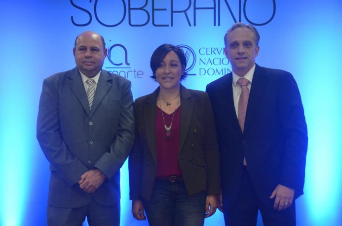 Jorge Ramos, Edilenia Tactuk y Luis Rubio.