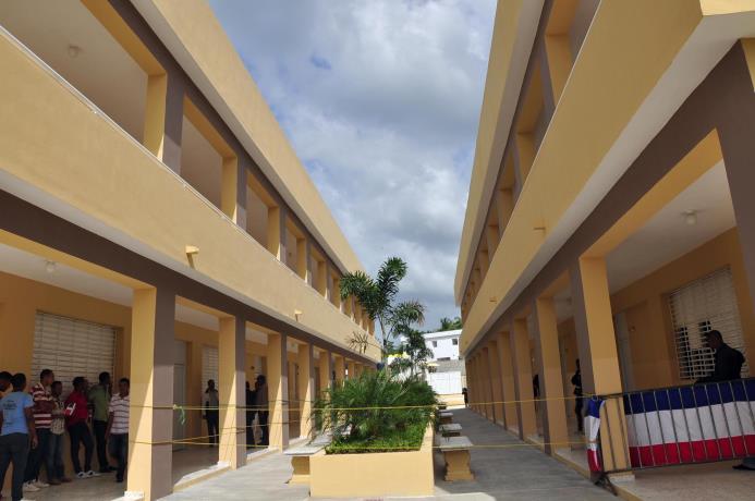 Liceo Jose Adon Adames Abreu en Cotuí.