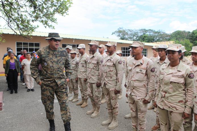 Militares se sumarán al operativo “Paz en Navidad” que comenzará desde este viernes en todo el país.