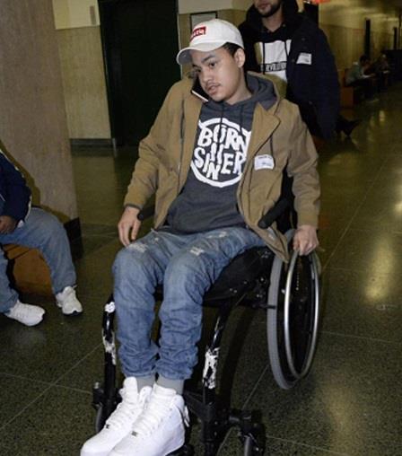 El dominicano Adonis Mera, quien quedó parapléjico después de ser herido de bala por el pandillero Corey Dunton en una pista de patinaje en Manhattan