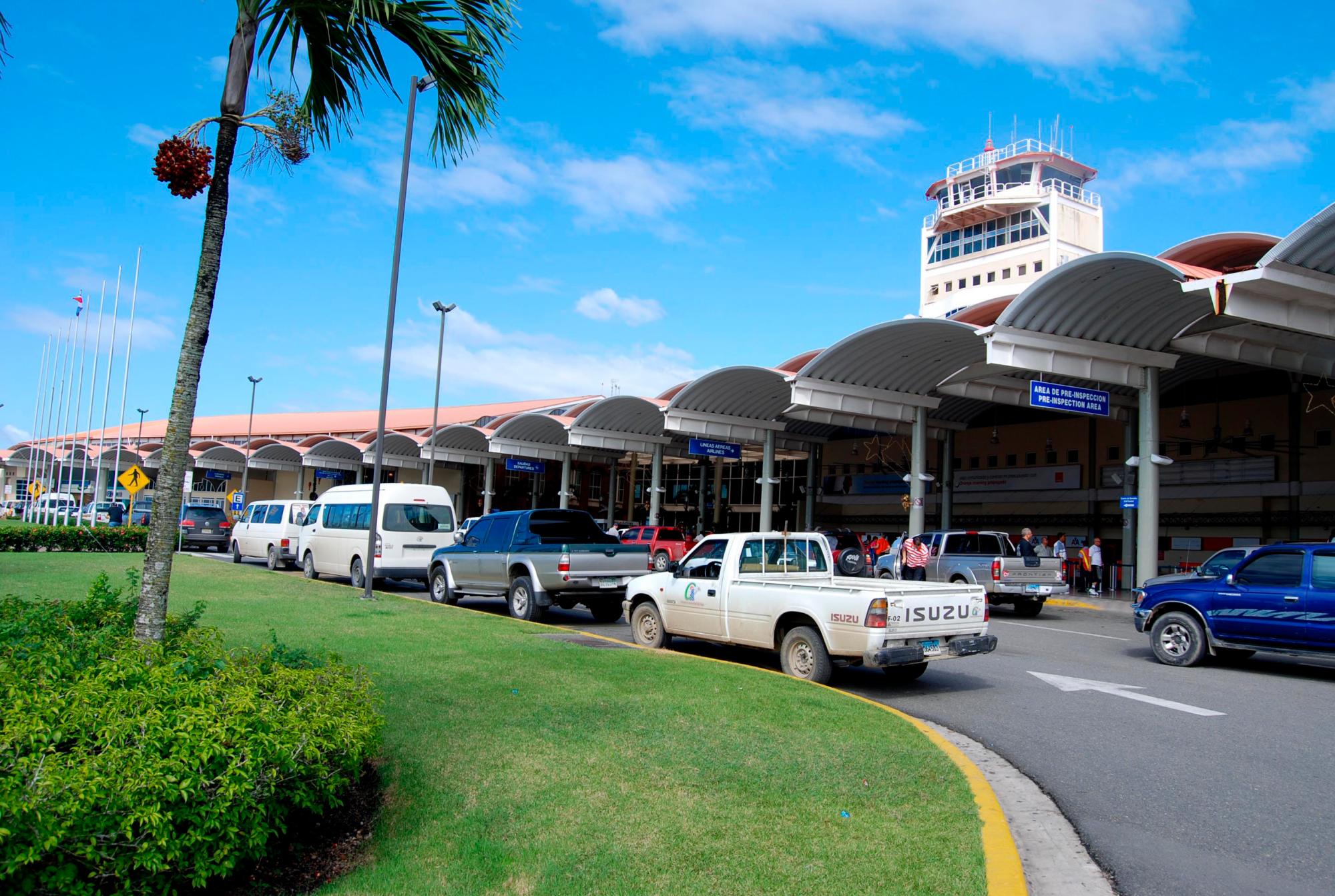 $!Aeropuerto Cibao suspende sus operaciones comerciales hasta el 12 de abril
