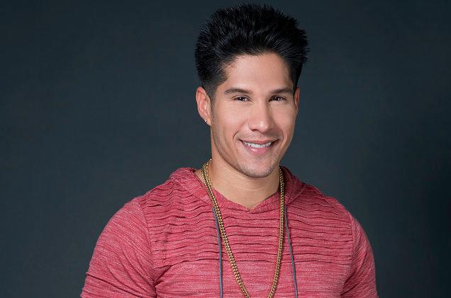 Chyno Miranda reappears in social media and talks about his health status