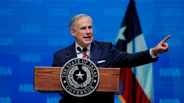 Texas endurece medidas contra migrantes y mantendrá la construcción del muro