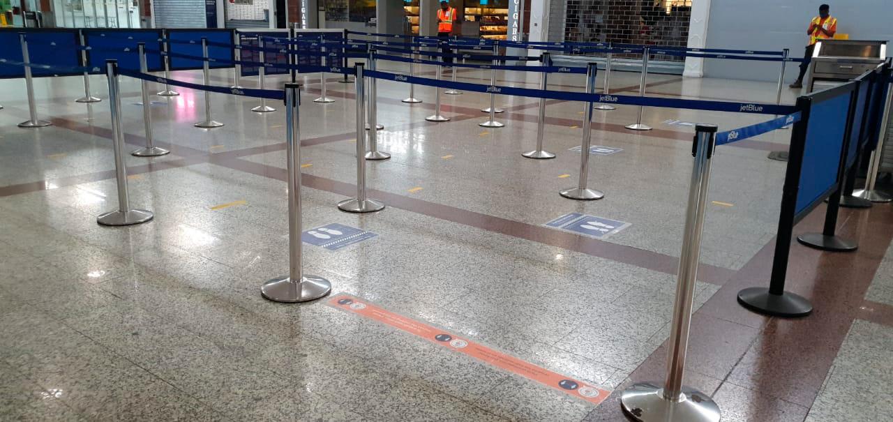 Así será el distanciamiento social en el aeropuerto Las Américas 
