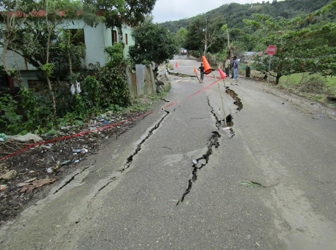 Deslizamiento ocurrido en noviembre pasado en la provincia Hermanas Mirabal, municipio Salcedo, sección Los Muertos. Se desconoce la cantidad de terreno afectado.