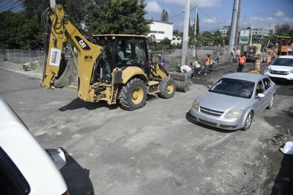 Ministerio de Obras Públicas agiliza trabajos en zonas críticas de Santiago