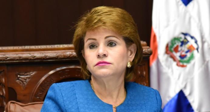 La presidenta de la Cámara de Diputados, Lucía Medina.