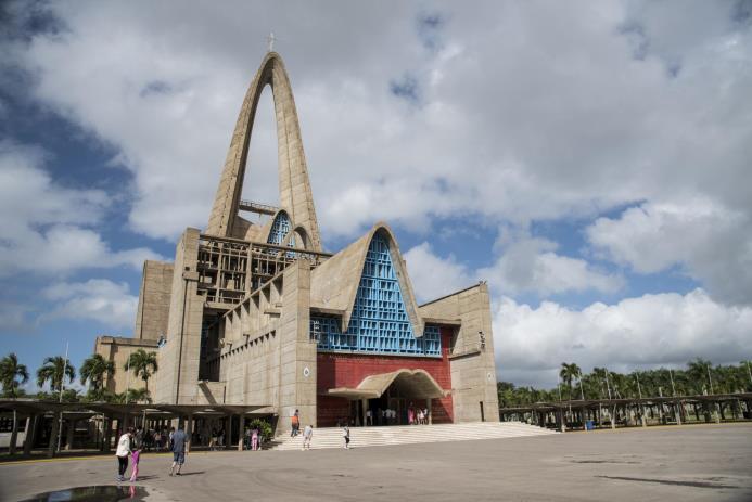 La Basílica de Higüey a donde los feligreses acostumbran ir el Día de La Altagracia 