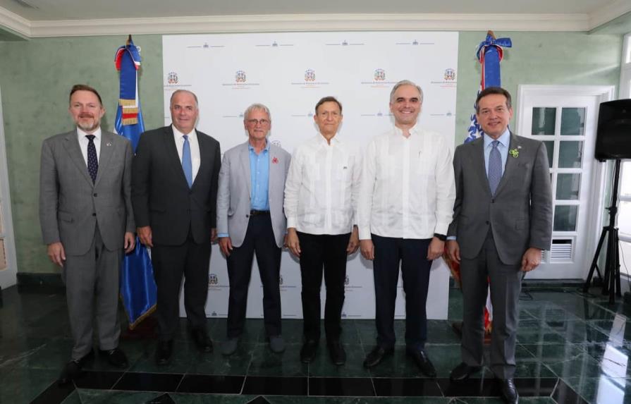 Gobierno dominicano revisa temas de comercio con congresistas de Estados Unidos