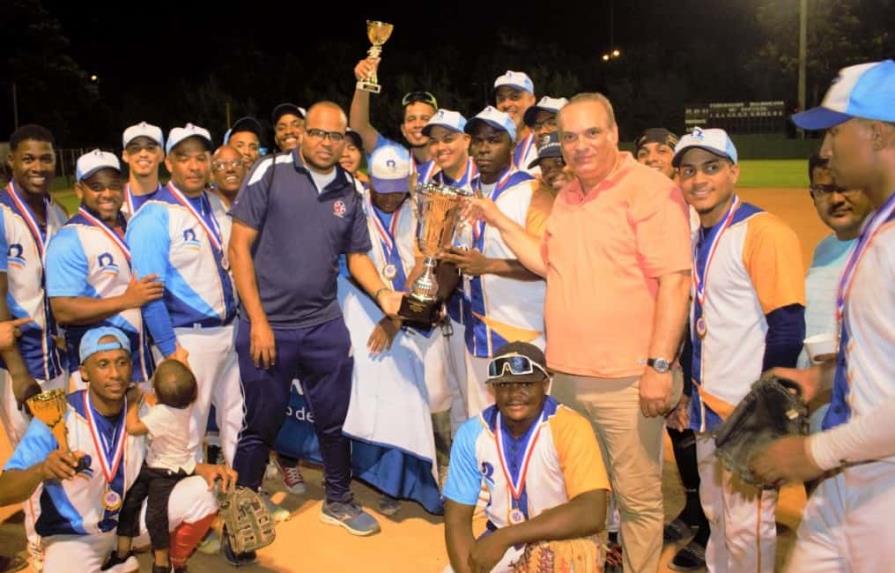 Banreservas ganó la categoría C del VI torneo gubernamental de softbol