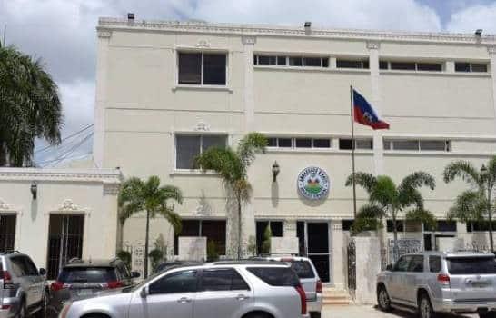 Embajada de Haití en RD: empleados detenidos trabajan en documentación de haitianos 
