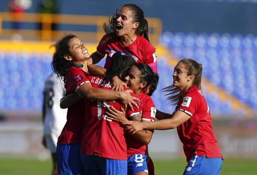 Costa Rica y Canadá consiguen puestos al Mundial femenino