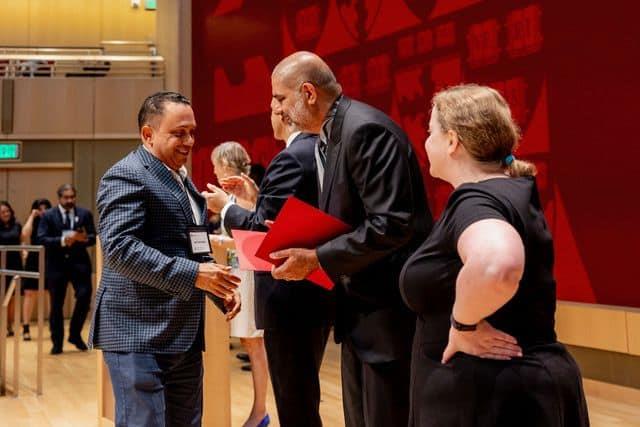 Juan Carlos Guilbe: primer dominicano en graduarse en programa “Business Analytics” de Harvard