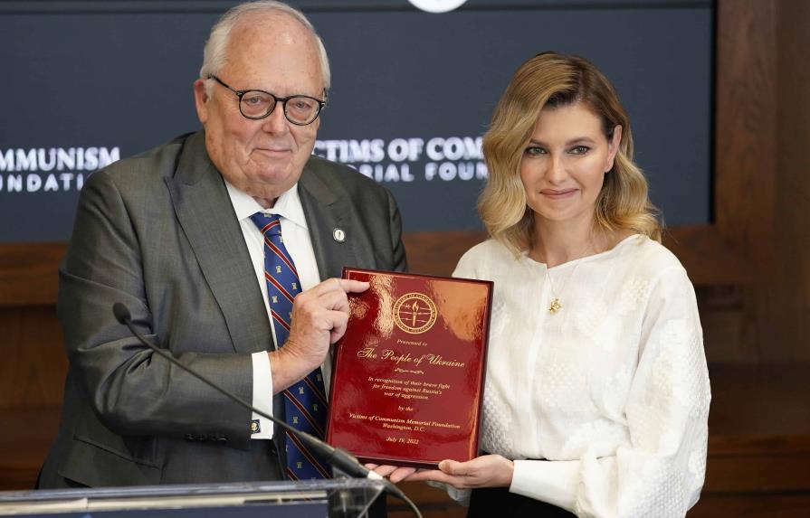 Primera dama de Ucrania recibe premio de Derechos Humanos en Estados Unidos
