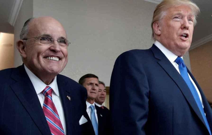 Un juez ordena a Giuliani testificar en una investigación penal contra Trump