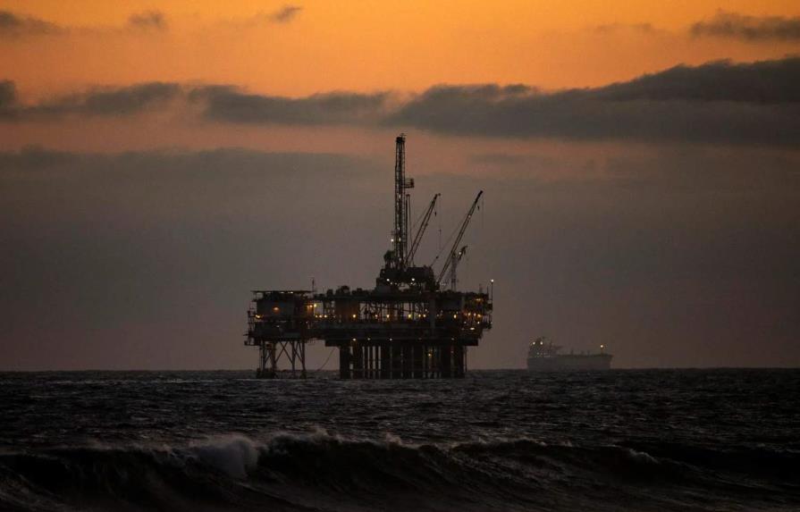 El petróleo de Texas sube un 3.71 %, hasta 74.68 dólares