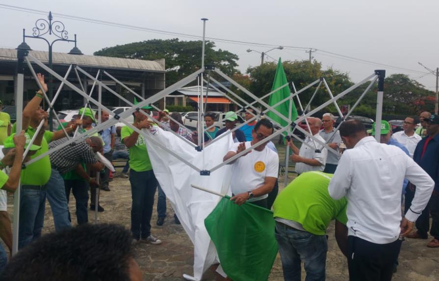 Marcha Verde vuelve y se instala en el Monumento de Santiago