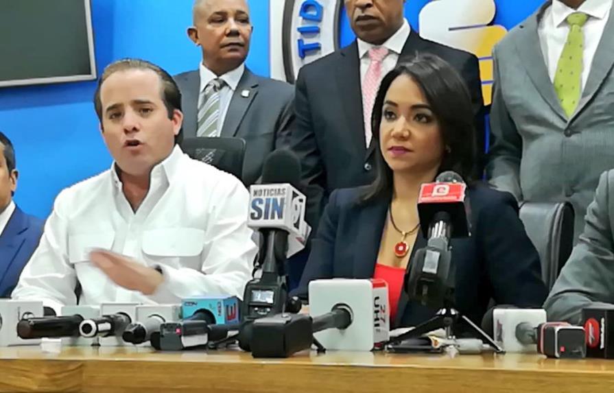 El PRM anuncia que depositará en la Fiscalía “nuevas pruebas” de pagos a Joao y Mónica Moura