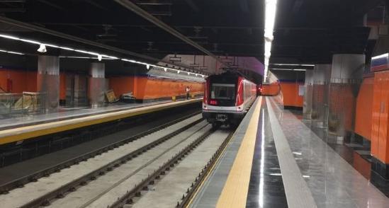 La Opret prueba trenes de la Línea 2B del Metro