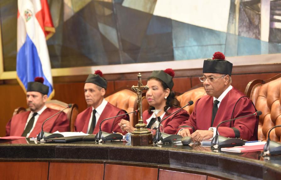 Tribunal Constitucional declara en estado de fallo diez expedientes
