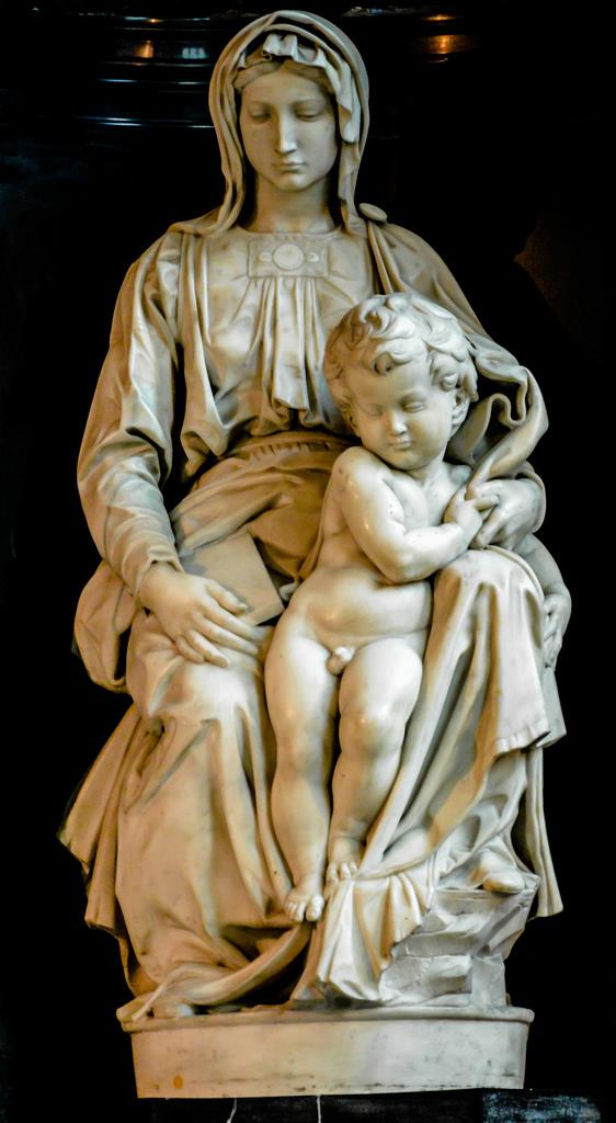 La “Madonna” de Miguel Ángel, un tesoro escondido en Brujas