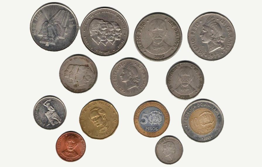 Los centavos y los pesos: las monedas que pocas personas quieren reclamar