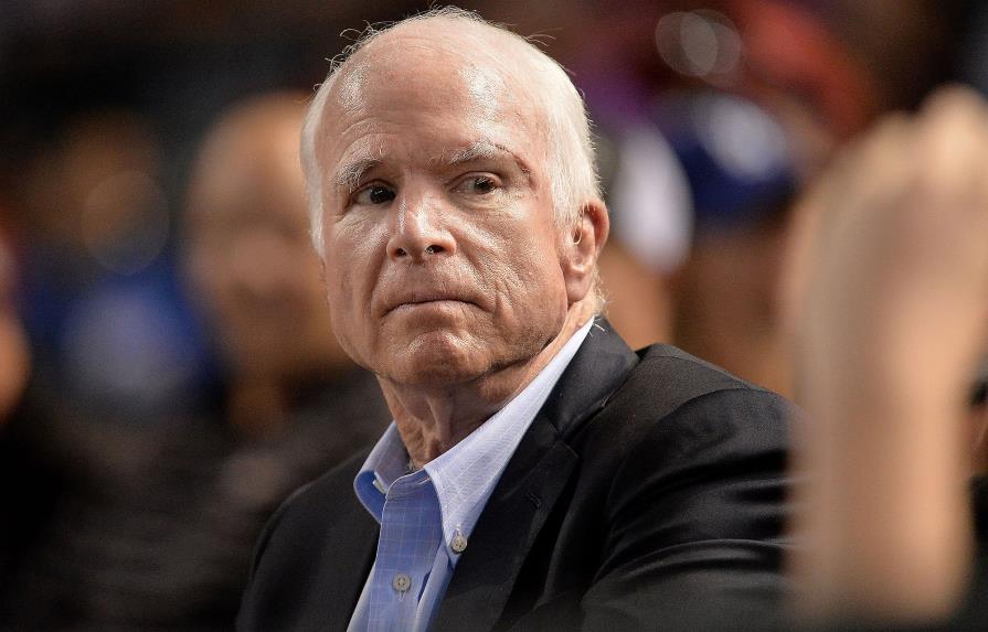 Muere el senador estadounidense John McCain