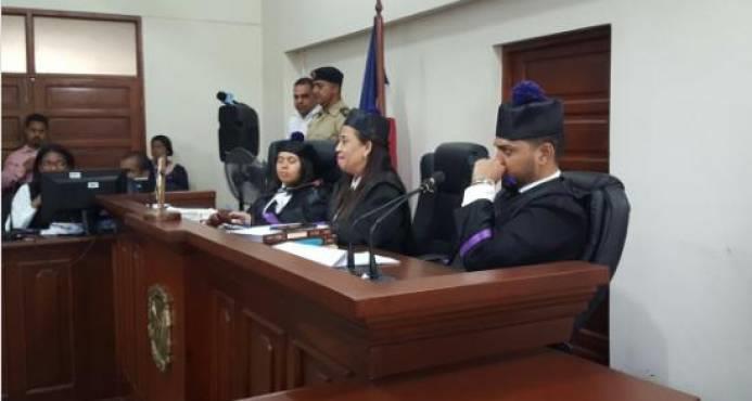 Tribunal rechaza recusación a jueces en caso Emely Peguero