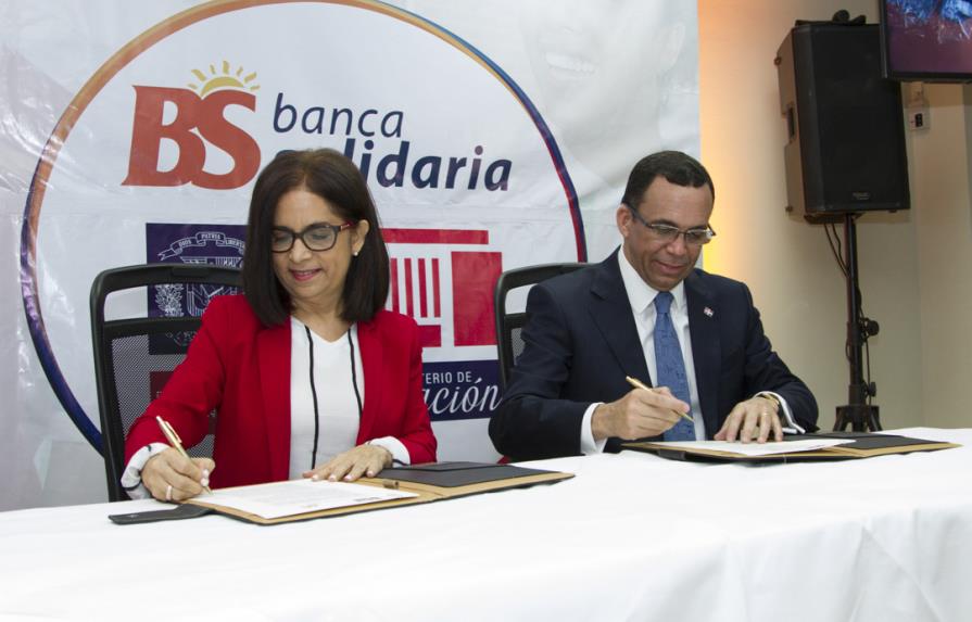 Educación y Banca Solidaria firman acuerdo de apoyo a Mipymes y estudiantes emprendedores