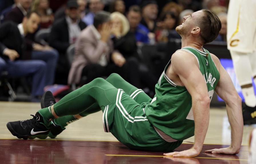 VÍDEO: Los Celtics pierden a Hayward por fractura en duelo inaugural 
