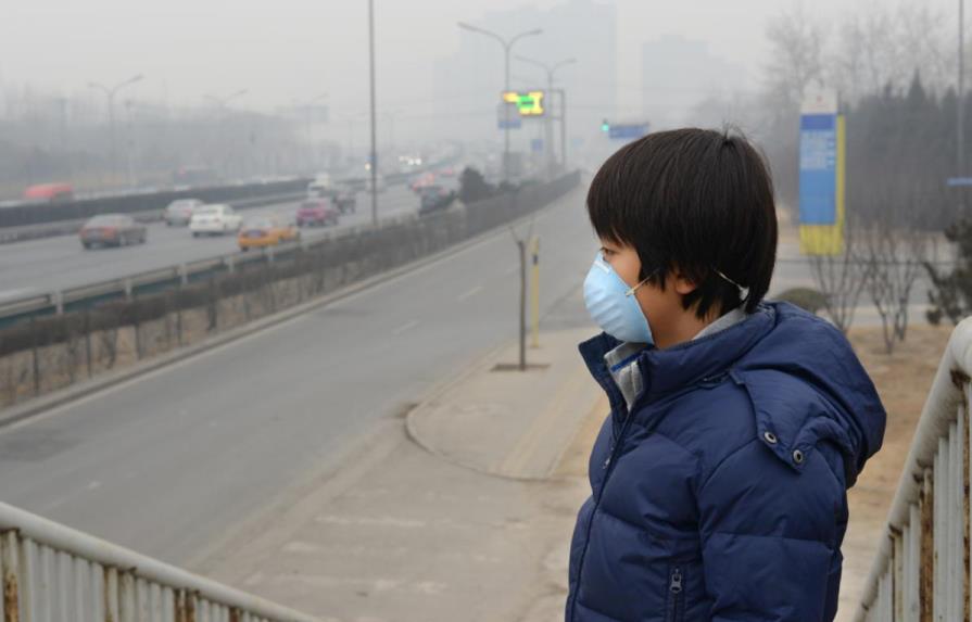 Pekín se declara en alerta amarilla por contaminación del aire 