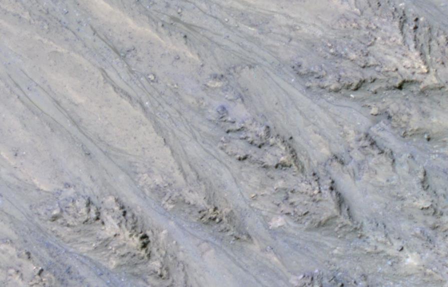 Los riachuelos de Marte son en realidad corrientes de arena, según un estudio