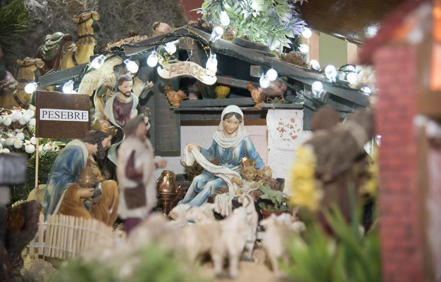 La festividad cristiana     en la que se conmemora   el nacimiento de Jesús