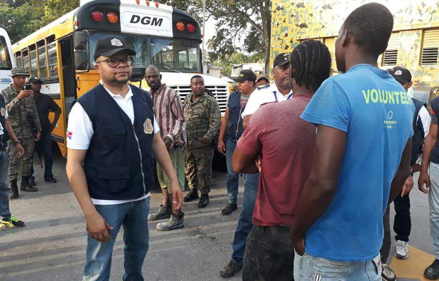 En 13 días las autoridades repatriaron a más de 14 mil haitianos