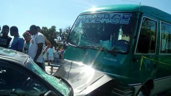 Un muerto y varios heridos en accidente de tránsito en Azua