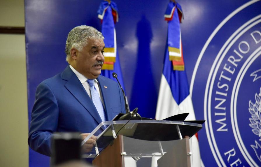Diversos sectores defienden Ley 169-14 y la soberanía de la República Dominicana