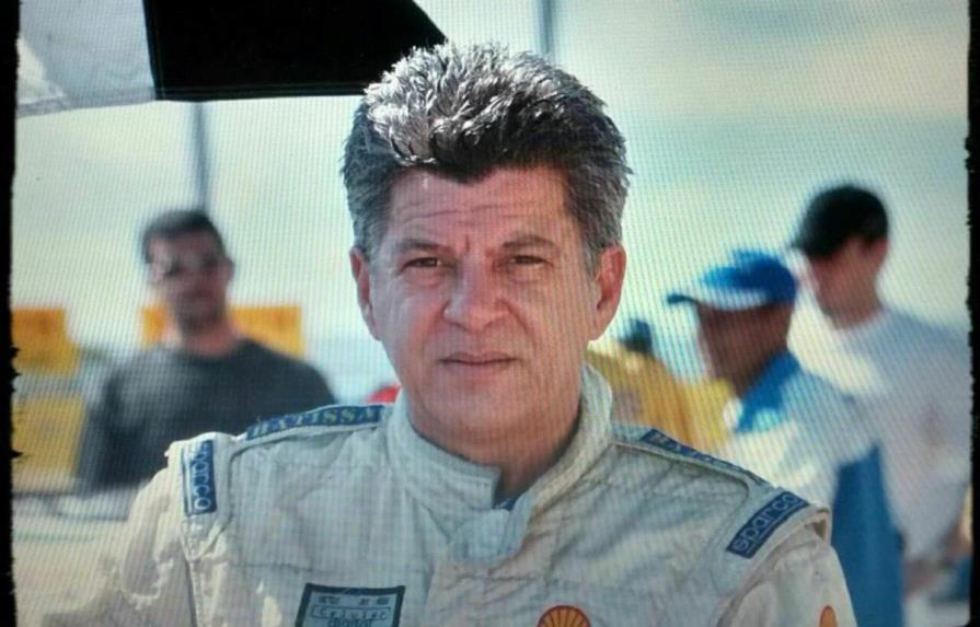 Fallece excampeón de automovilismo Luis Manuel Méndez Manén