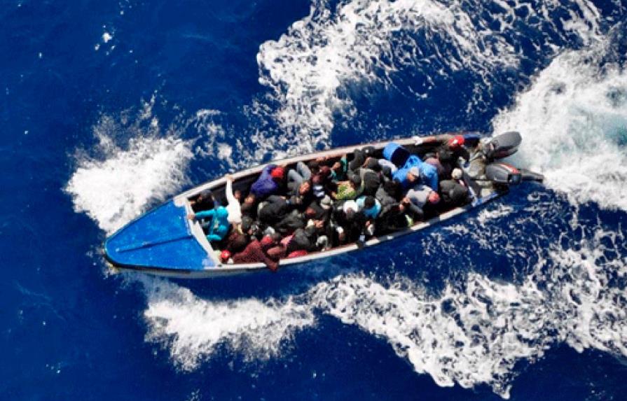 Intercepta yola y detienen a diez migrantes dominicanos más en Puerto Rico