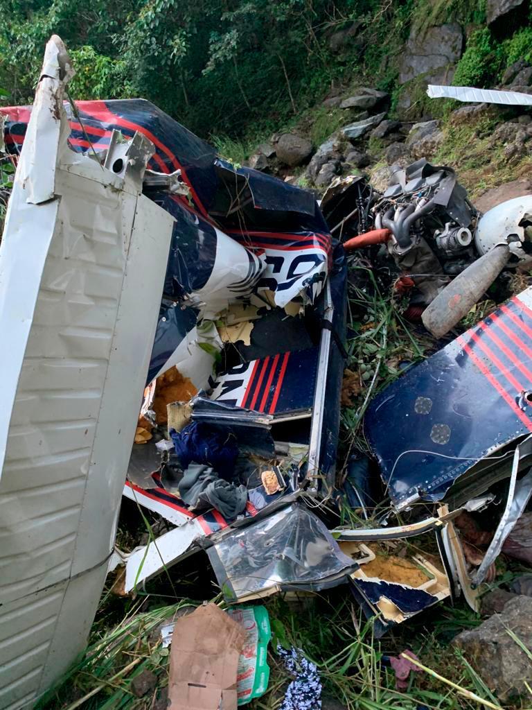 Mueren dos pilotos dominicanos y otras cuatro personas durante accidente aéreo en Haití